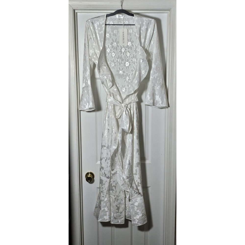 Waverles Floral Ruffle Robe Women's Size M/L White Wedding Bride